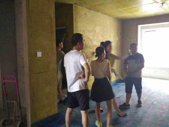 東勝紫御府裝修