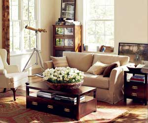 選購(gòu)實(shí)木書(shū)桌的幾大要點(diǎn)