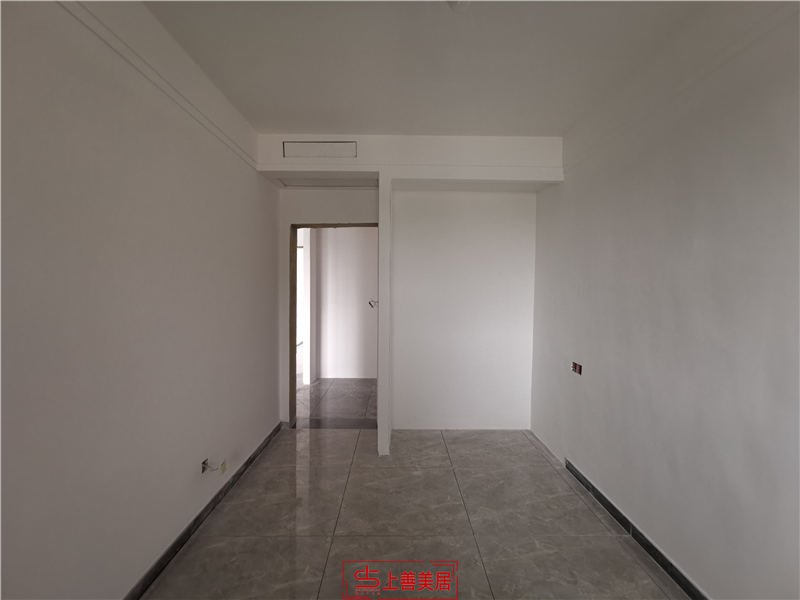 新樂瑞達(dá)華府140平