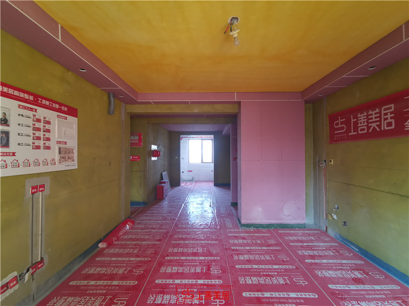 國(guó)赫天著130平