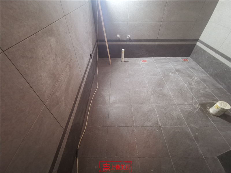 國(guó)赫天著130平