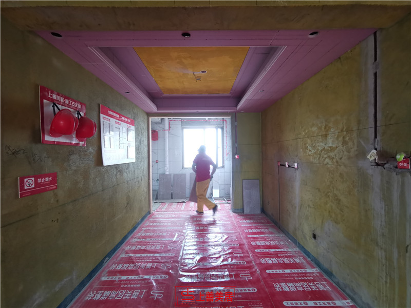 國(guó)赫天著130平