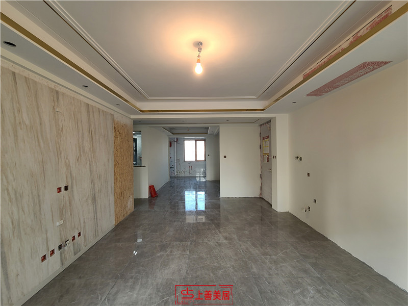 國(guó)赫天著130平