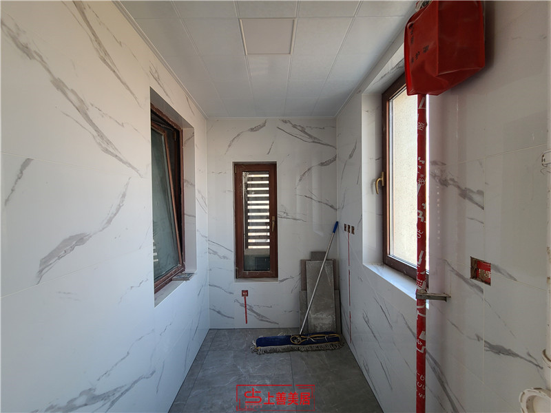 國(guó)赫天著130平