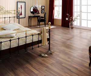 三層實(shí)木地板 給你最溫暖的呵護(hù)！