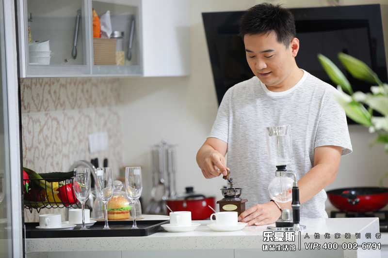 上善美居八大實景樣間代言主播路昆