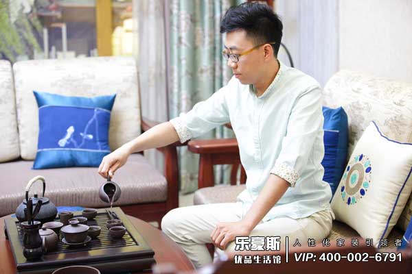 上善美居八大實(shí)景樣間代言主播王偉