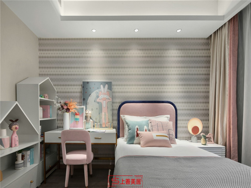 融創(chuàng)中心/現(xiàn)代/150㎡